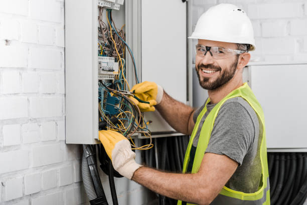 Best Commercial Electrician Services  in West Pasco, WA