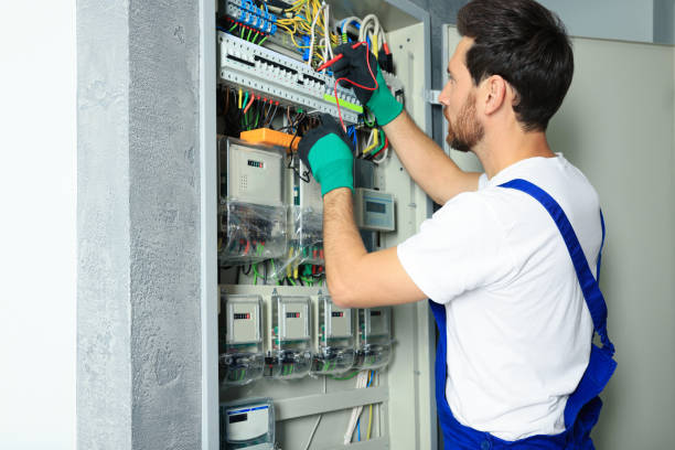 Best Local Electrician Companies  in West Pasco, WA